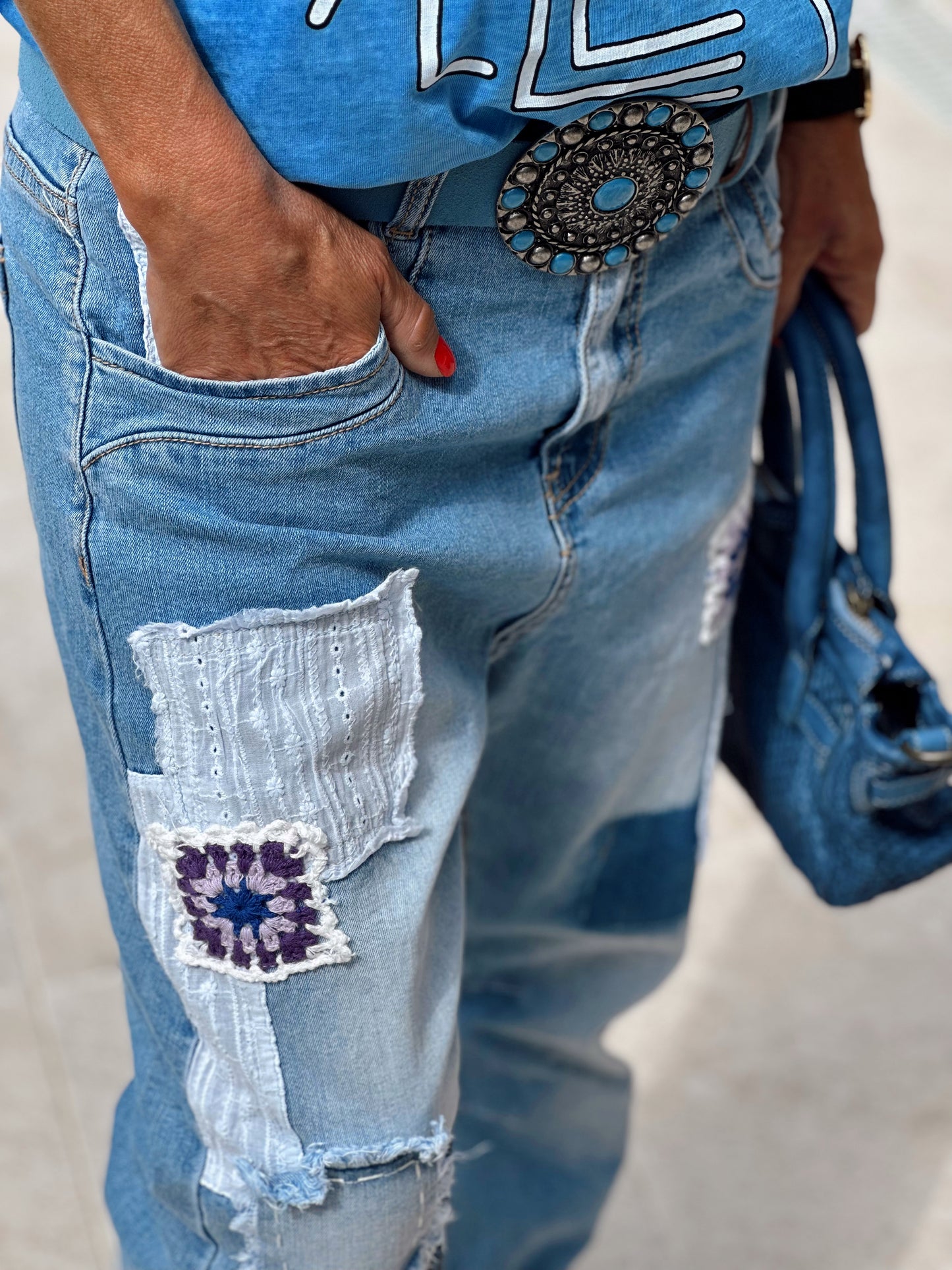 JEANS VAQUEROS DETALLES CROCHET TEJANO