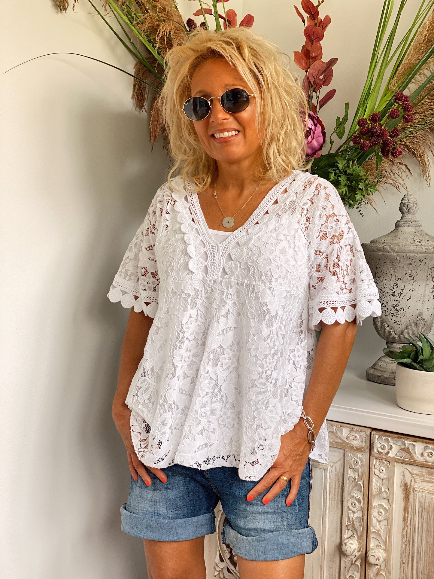 SHORT TEJANO CON RAYA LATERAL PIEDRITAS VAQUEROS