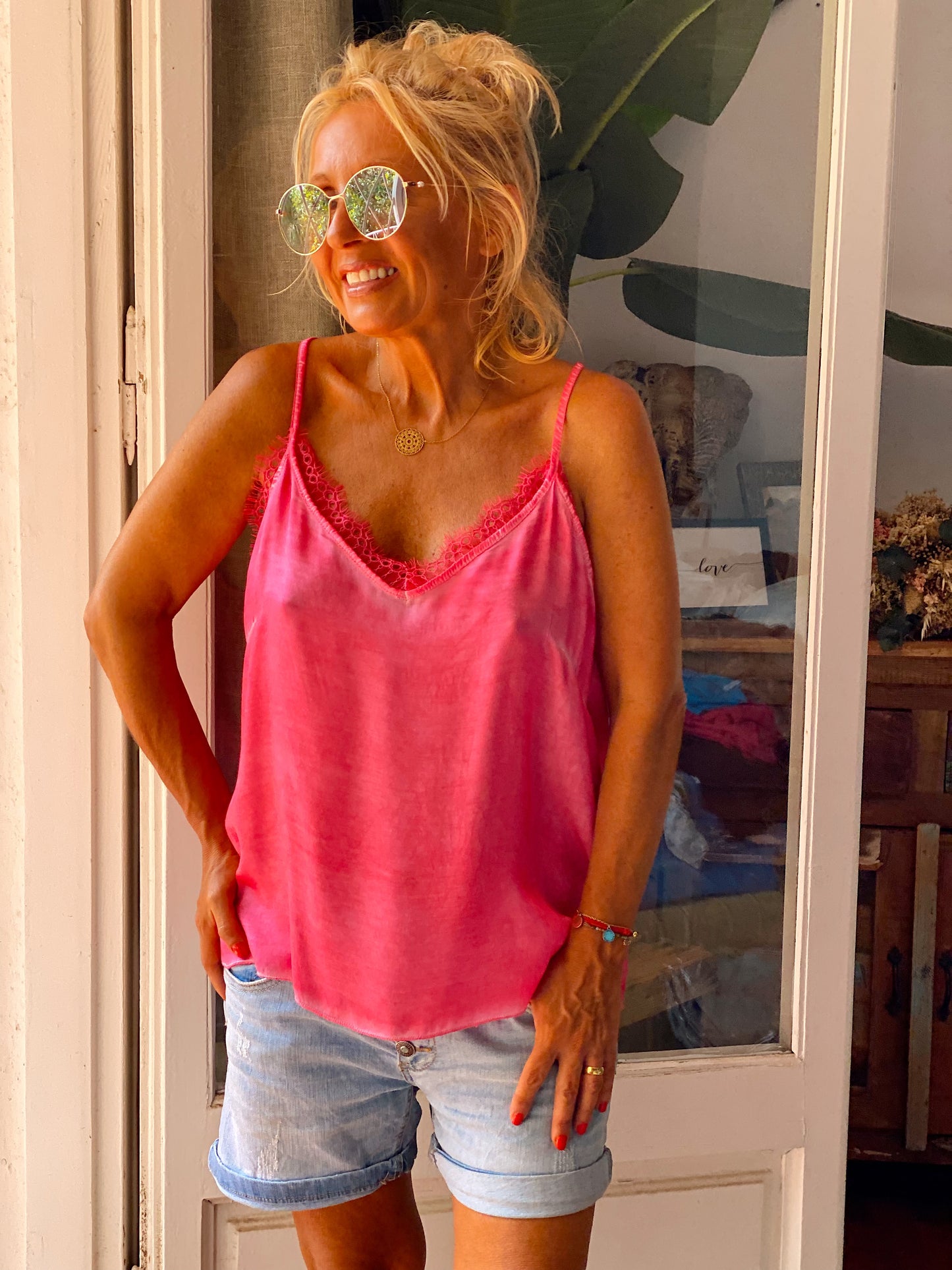 TOP LENCERO CON BOTONES MARY ROSA